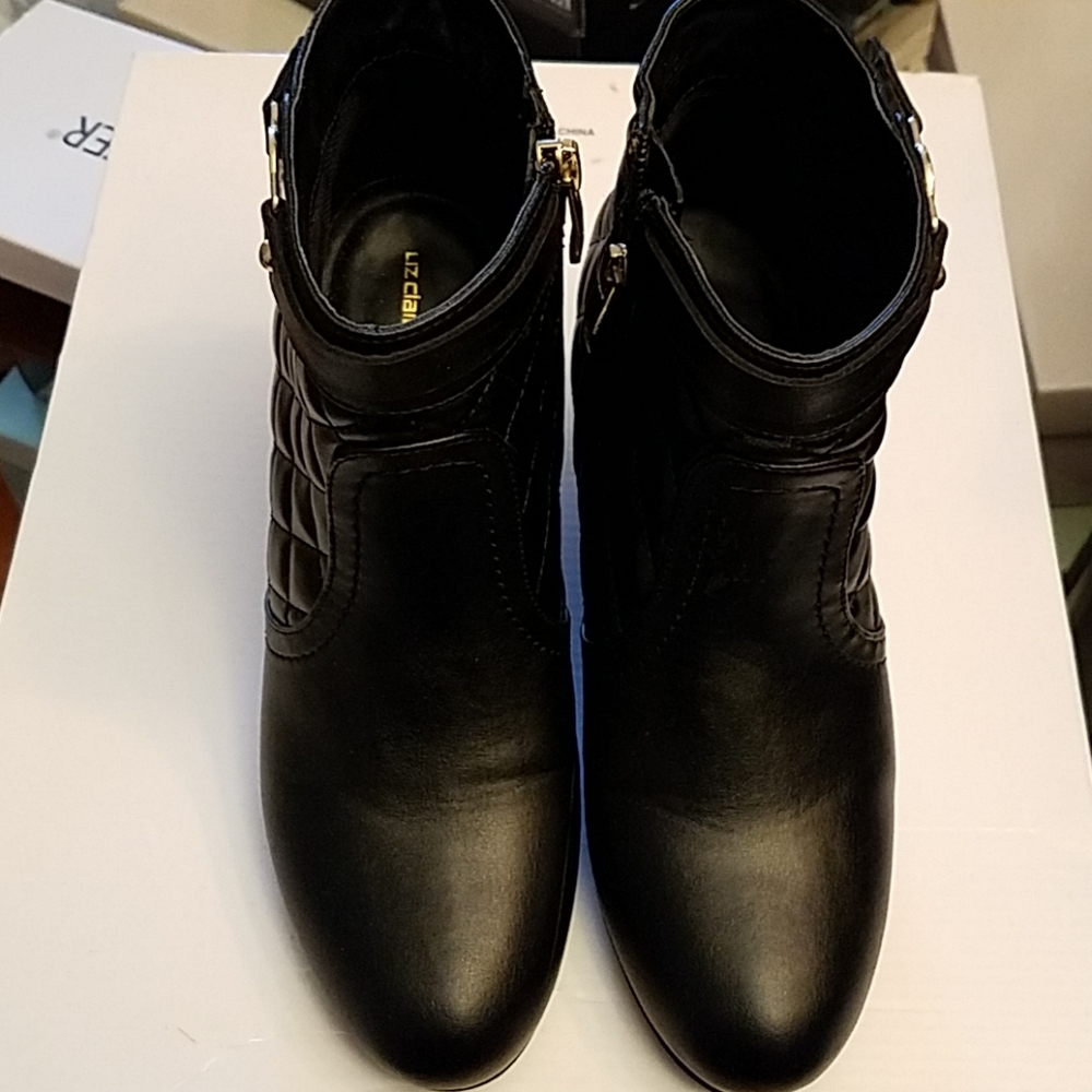 Liz Claiborne Ankle boot- worn once